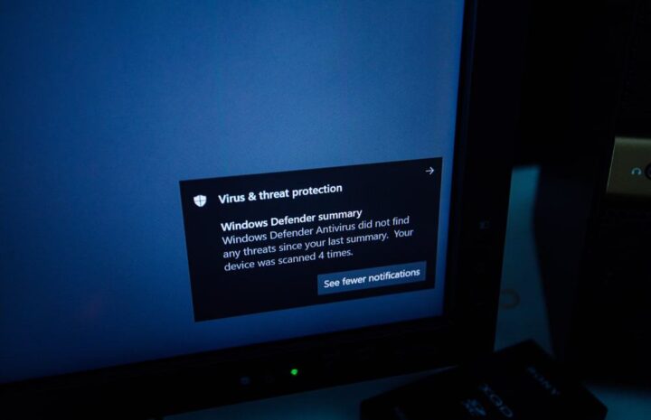 Windows Defender com uma pop-up aberta no pc windows