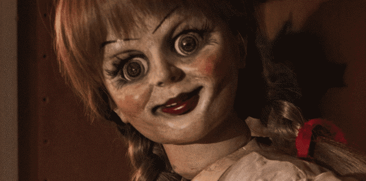 A boneca Annabelle, que tem uma série de filmes com seu nome.