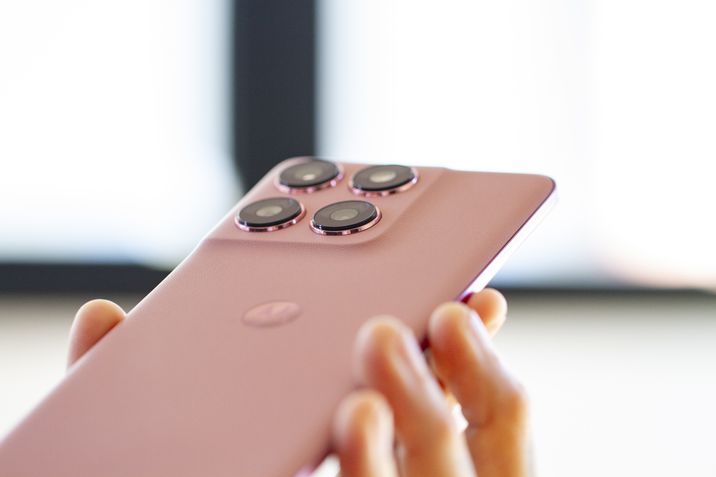 Motorola Edge 60 Fusion Rosa