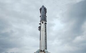 É HOJE! SpaceX lança megafoguete Starship novamente após 7 meses
