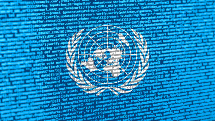 imagem associando o logo da onu a elementos de internet e inteligência artificial